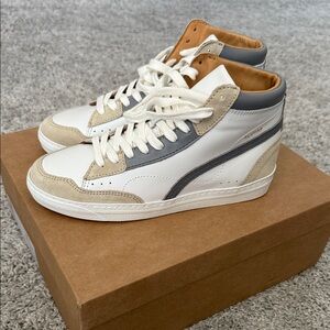 Women's Alohas High-Top Sneakers in Cream and Gray 7.5